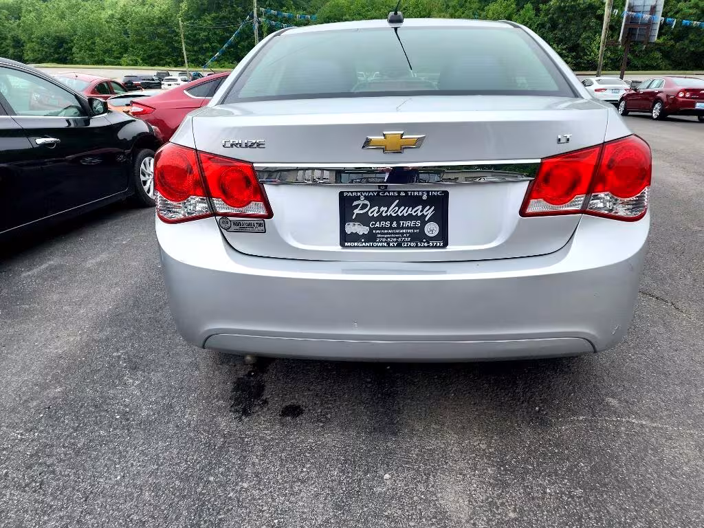 2015 Chevrolet Cruze - 1G1PC5SB4F7188239 - Image #3