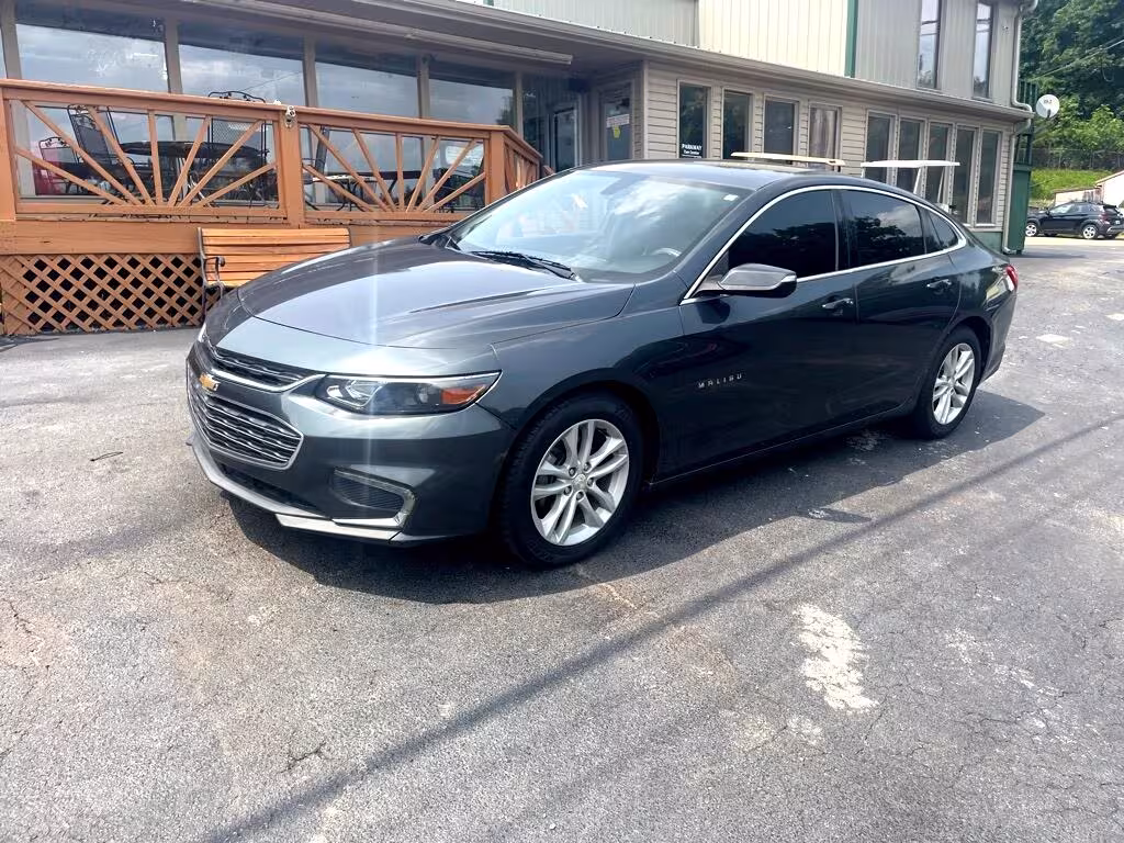 2017 Chevrolet Malibu - 1G1ZE5ST4HF158971 - Image #2